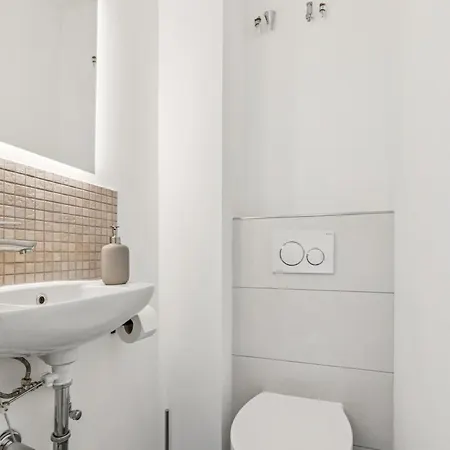 Apartment 90qm, 3br, Balkon, Naehe Phantasialand *