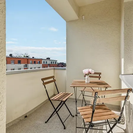 Apartmán 90qm, 3br, Balkon, Naehe Phantasialand Wesseling